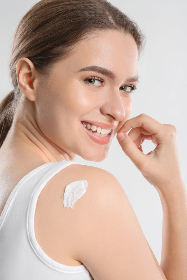 深度游银都：不可错过的美食与景点推荐